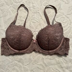 Victoria’s Secret 34B Bra